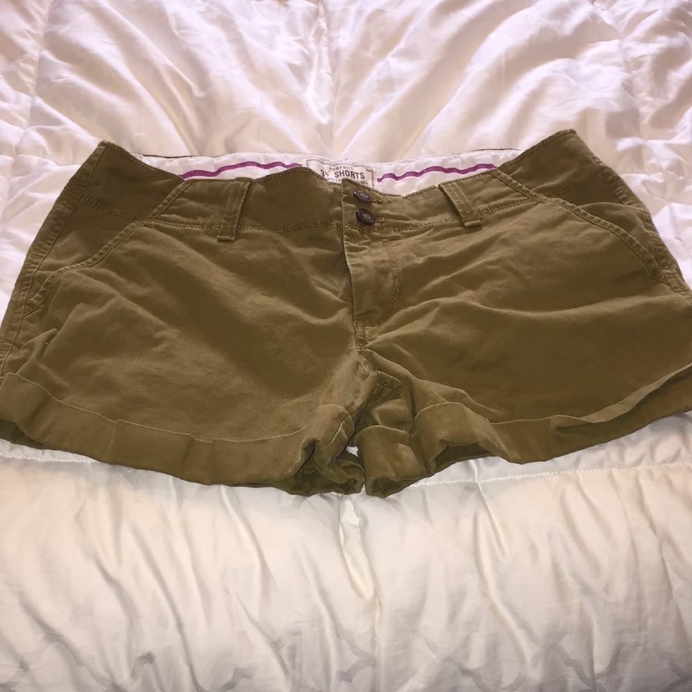 Tan Old Navy Khaki Shorts